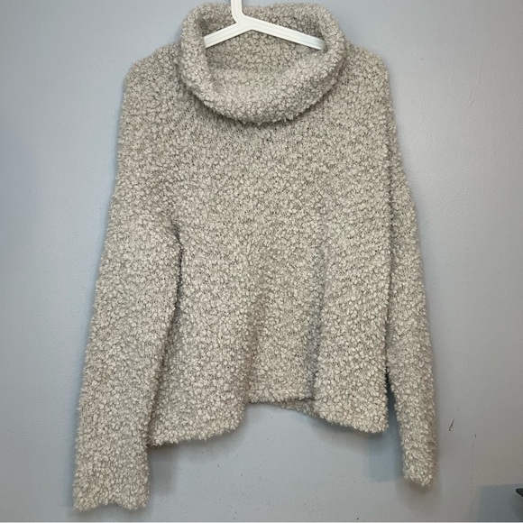 Arizona Pullover Sweater Fluffy Textured Turtleneck Ivory Sz XL Soft Fall - Picture 1 of 9